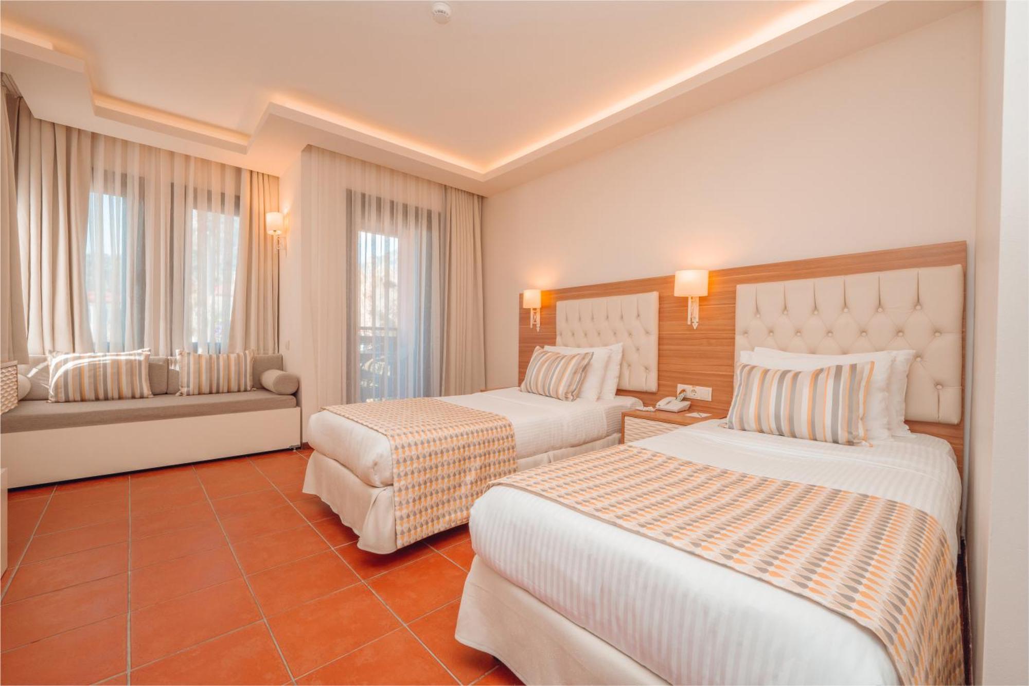 Sundia By Liberty Suncity Oludeniz Exterior photo
