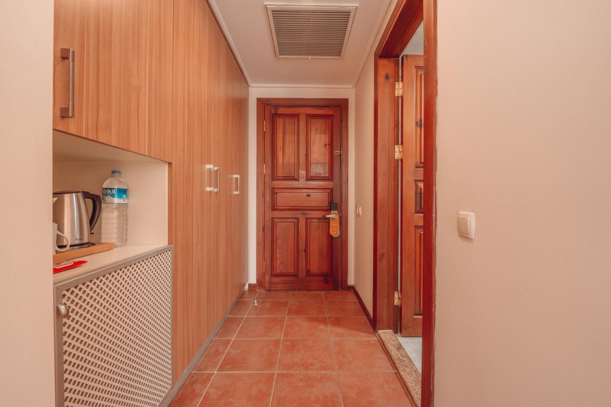 Sundia By Liberty Suncity Oludeniz Exterior photo