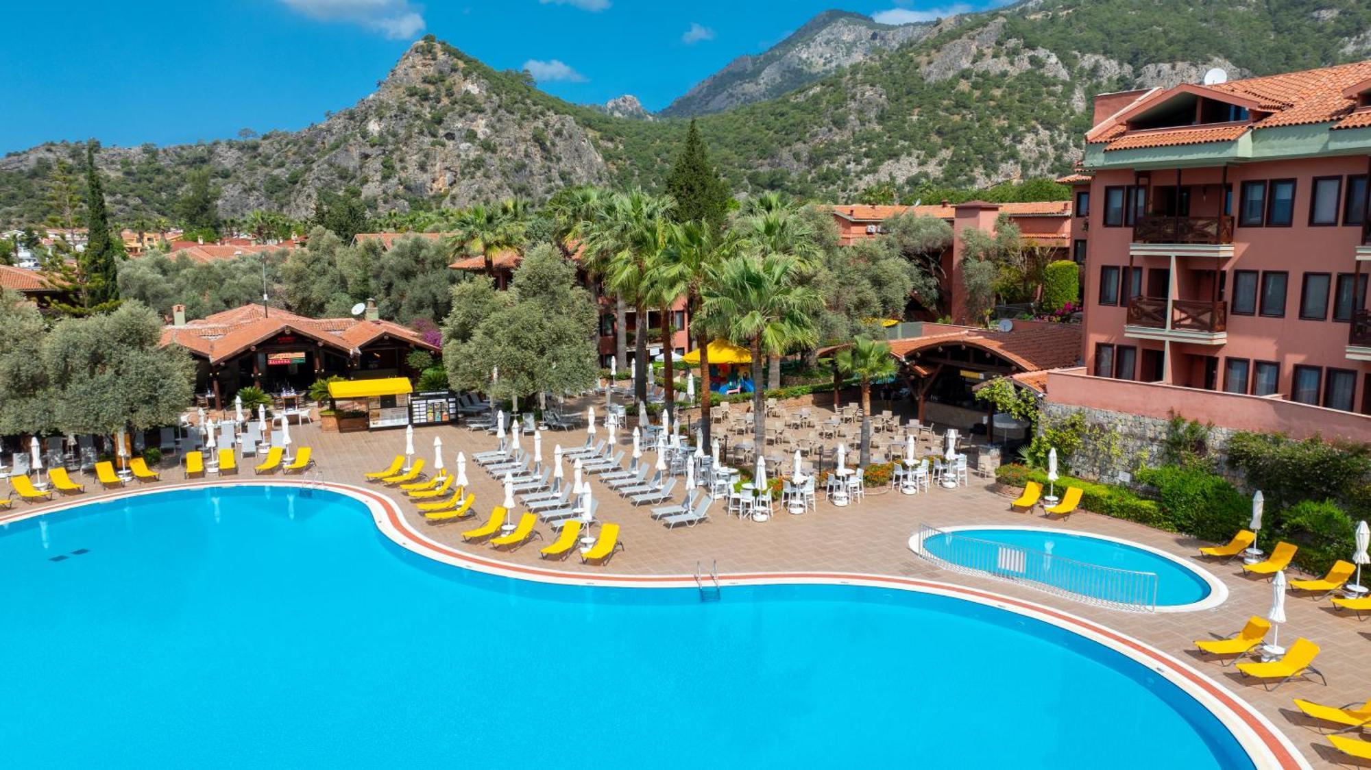 Sundia By Liberty Suncity Oludeniz Exterior photo
